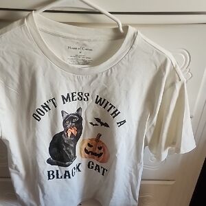 White Cat Graphic T-Shirt